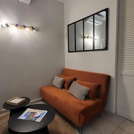 Patio D'azur- Coquet 2pers 2lits Proche Plages Apartment *