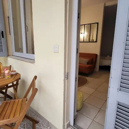 Apartment Patio D'azur- Coquet 2pers 2lits Proche Plages