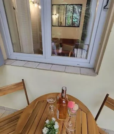 Patio D'azur- Coquet 2pers 2lits Proche Plages * Nice