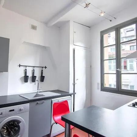 Apartment Magnifique 2p Au Coeur Du Vieux