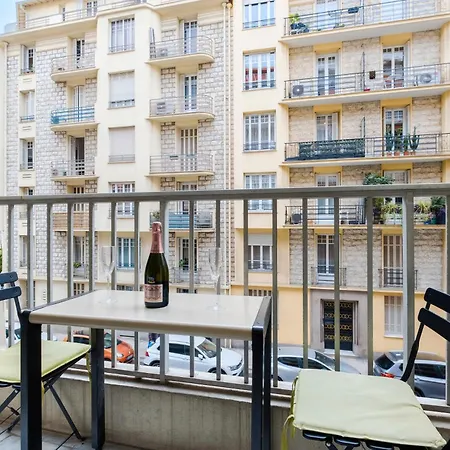 Apartment Superbe Rue D'italie Nice