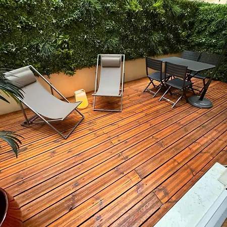 Holiday home Luxury With Private Terrace In