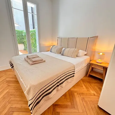 Holiday home Luxury With Private Terrace In