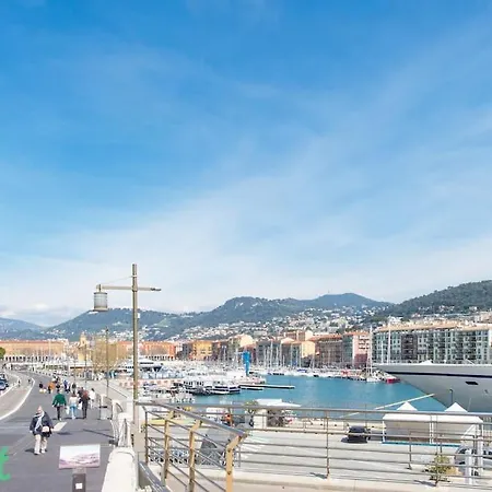 Lägenhet I Lovenice Escale Entre Port & Plages -wifi *