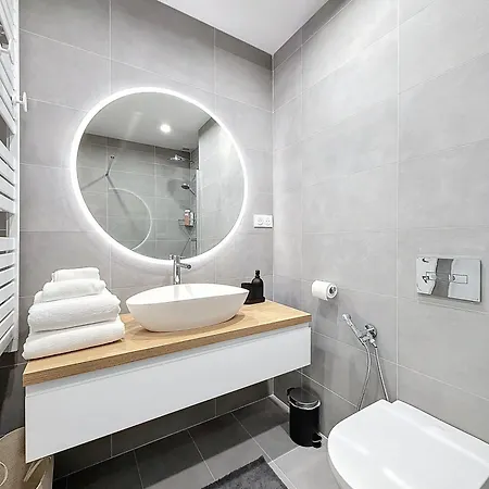 Seaview Promenade 2brs With Parking Apartment *