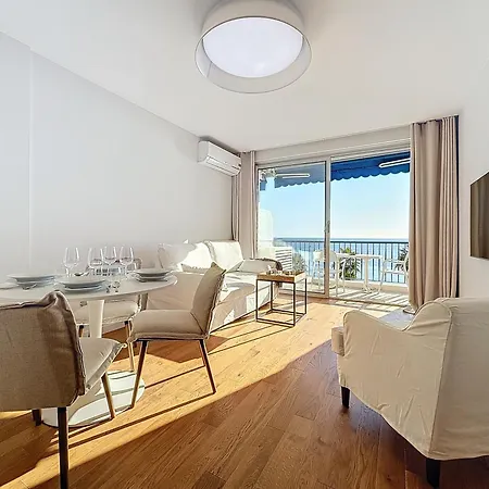 Apartment Seaview Promenade 2brs With Parking