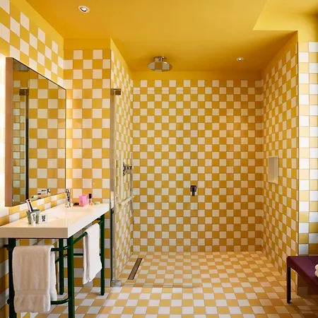 Mama Shelter Szálloda 4*