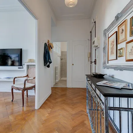 Elegant With Balconies In The Heart Of Holiday home