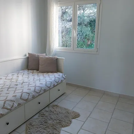 Apartment 4 Pieces Avec Vue Et Stationnement Prive A
