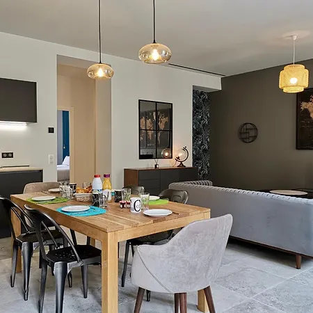 Apartment Luxury Assalit