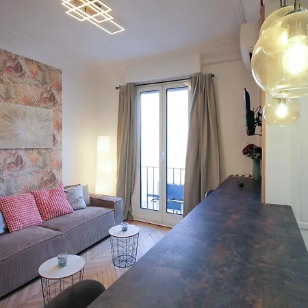 Clemenceau 2 Confortable Clim Et Dressing Proche Gare *