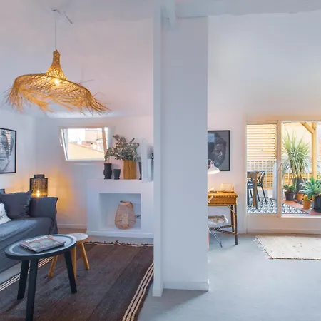 Ze Perfect Place - Vieux - Exceptionnel - Calme Et Terrasse Avec Vues Lägenhet