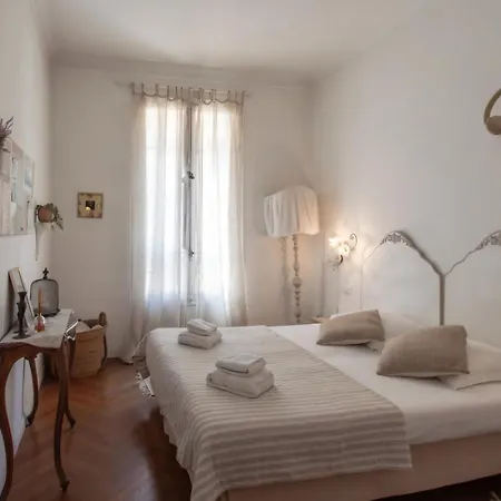 T2 A 10 Mins De La Apartment *