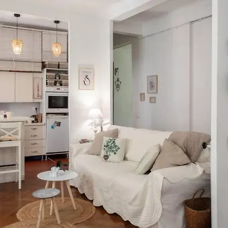 Apartment T2 A 10 Mins De La *