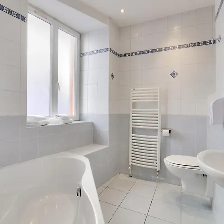 Lepante Otel 2*