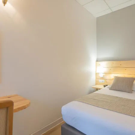 Busby Hotel 3*