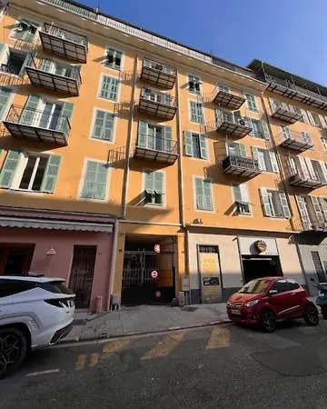 Apartment Lascaris *