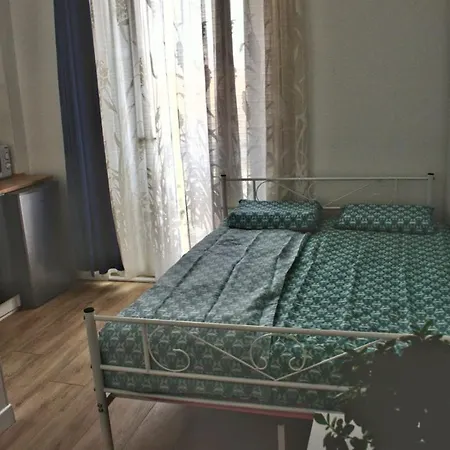 In The Center, Private Bathroom