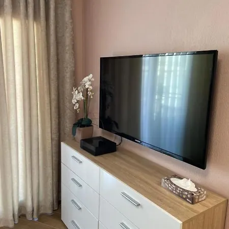 Super Avec Piscine A 60 M De La Appartement
