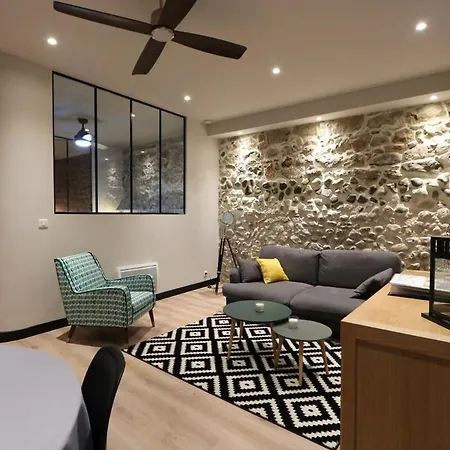 Superbe Moderne Au Coeur Du Vieux