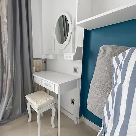 Apartman Escapade A - T2 Cosy, Clim & Balcon
