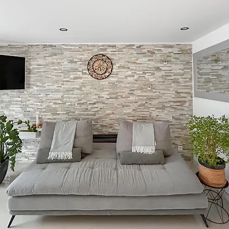 Apartment Escapade A - T2 Cosy, Clim & Balcon *