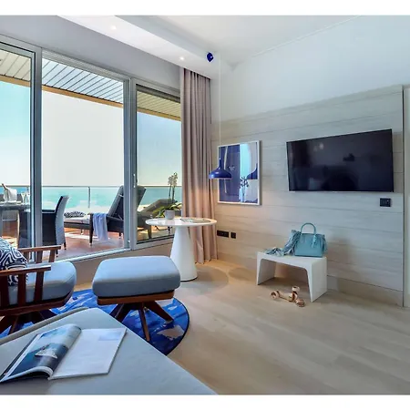 Radisson Blu Ξενοδοχείο 4*