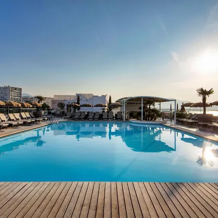 Ξενοδοχείο Radisson Blu