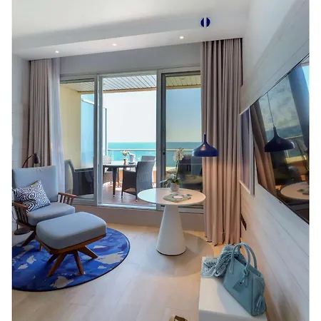 Radisson Blu 4*