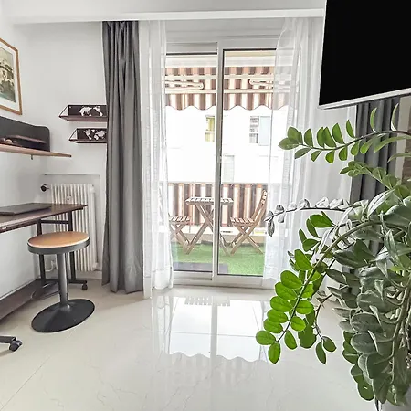 Escapade A - T2 Cosy, Clim & Balcon * Nice