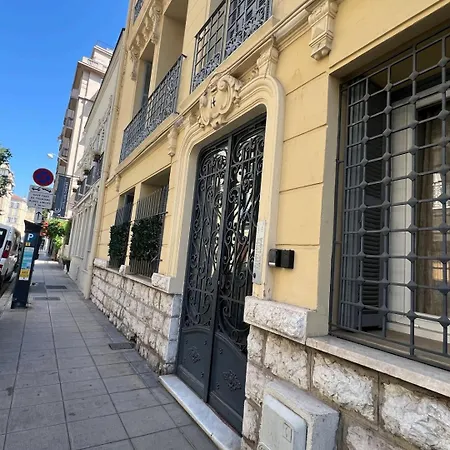 Coquette Yourhostelper Apartment *