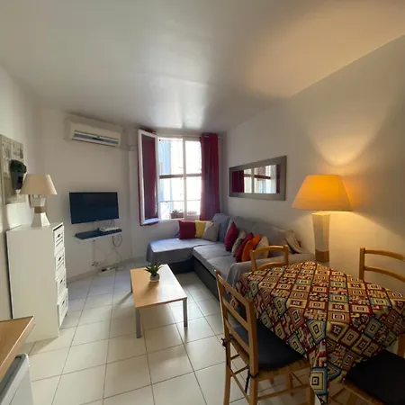 Apartment Massena : A Proximite De Nice