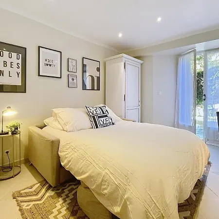 Cosy Avec Jardin Privatif - Carabacel, Appartement