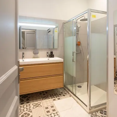 #34 Lamartine 3 Bdrs Ac Balcony 10mins Walk To Old Town * 니스