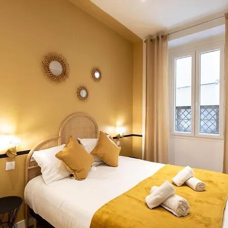 #34 Lamartine 3 Bdrs Ac Balcony 10mins Walk To Old Town 아파트