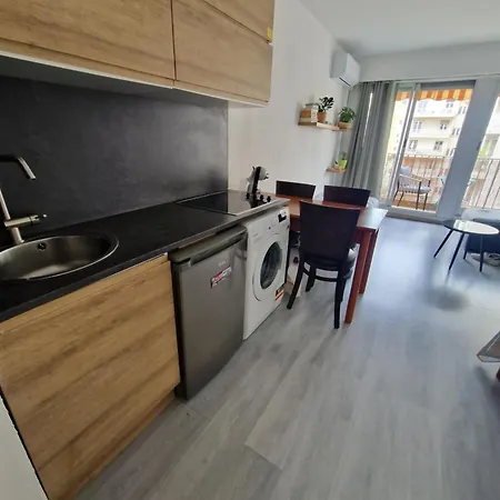 Lory's Apartment