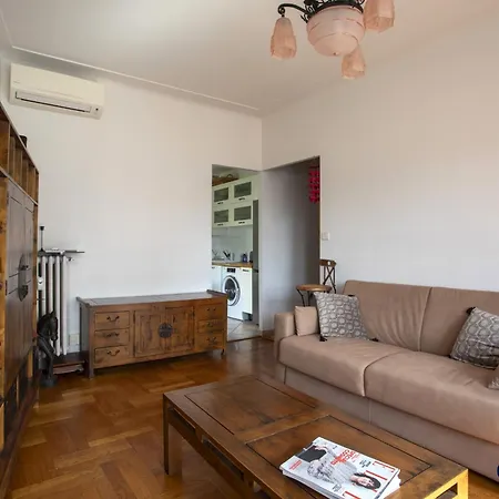 Apartment Air-conditioned In The Imperial Park *
