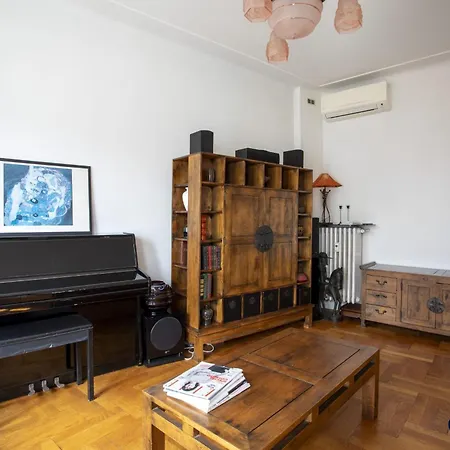 Air-conditioned In The Imperial Park Apartment *