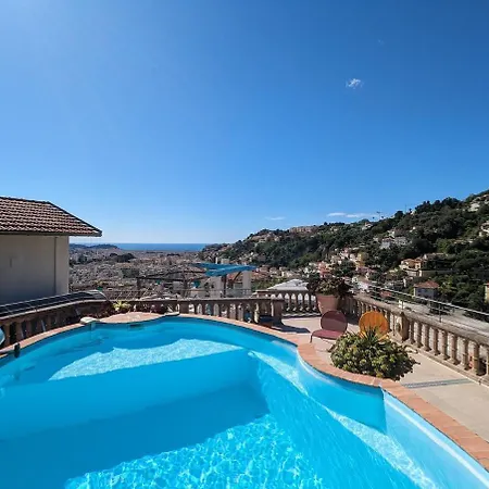 Maison Nicoise, Jardin, Piscine, Parking Double Villa