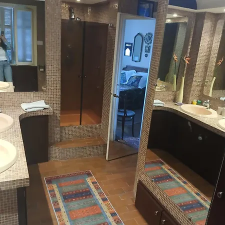 Apartment Brand New Studio, 06000, Three Hundred Meters From The Sea In Carre D'or