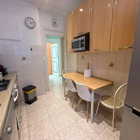 아파트 Spacieux Climatise Centre