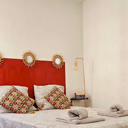 T2 Dernier Etage Avec Terrasse 5 Min De La Apartment *