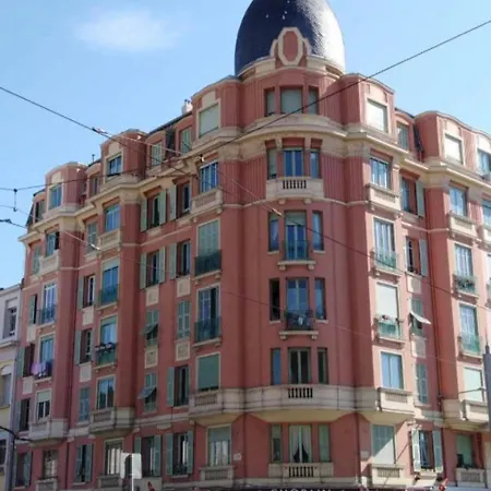 Palais De L Esplanade Lägenhet *
