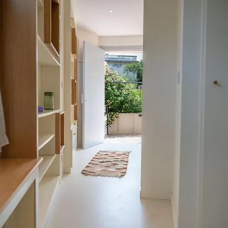 Guestready - Spacious Comfort With Sunny Garden Gæstehus Nice