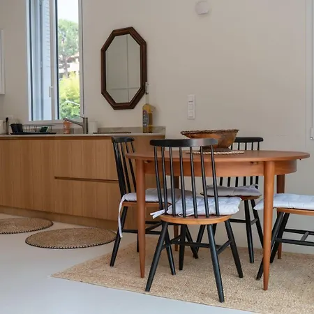 Guestready - Spacious Comfort With Sunny Garden Gæstehus