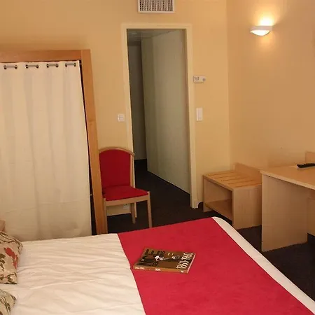 Hotel Massenet 3*