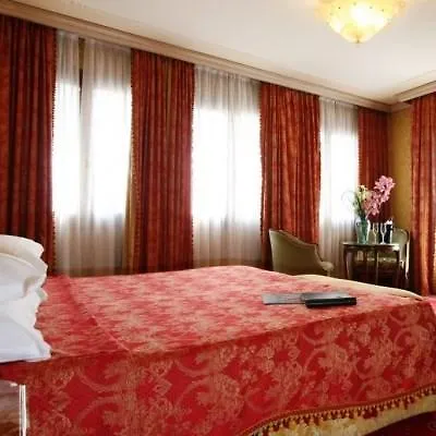 B4 Park Hotel Nice