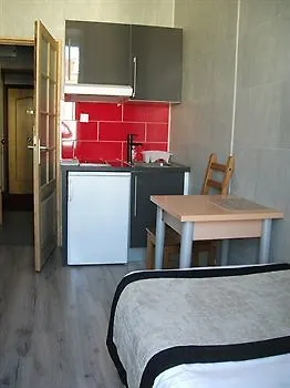 Ajoupa 2*