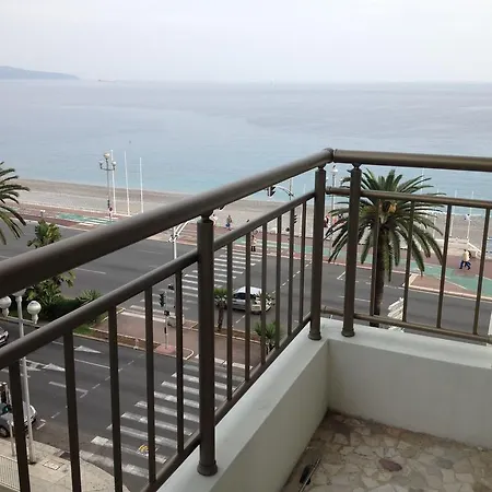 Le Mirage, Fantastic View *
