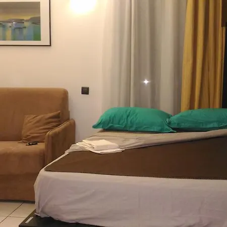 Californie Apartman *